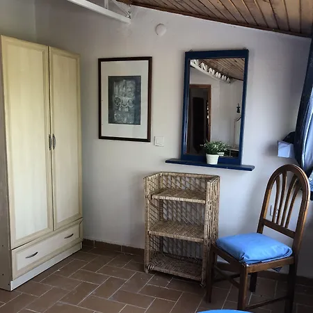 Yengec Restaurant Hotel *