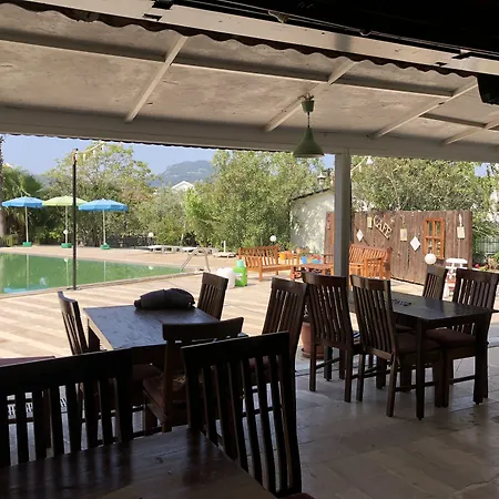 Hotel Yengec Restaurant